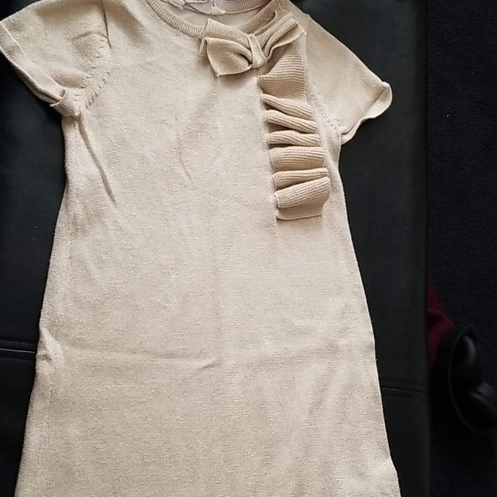 Girls dress